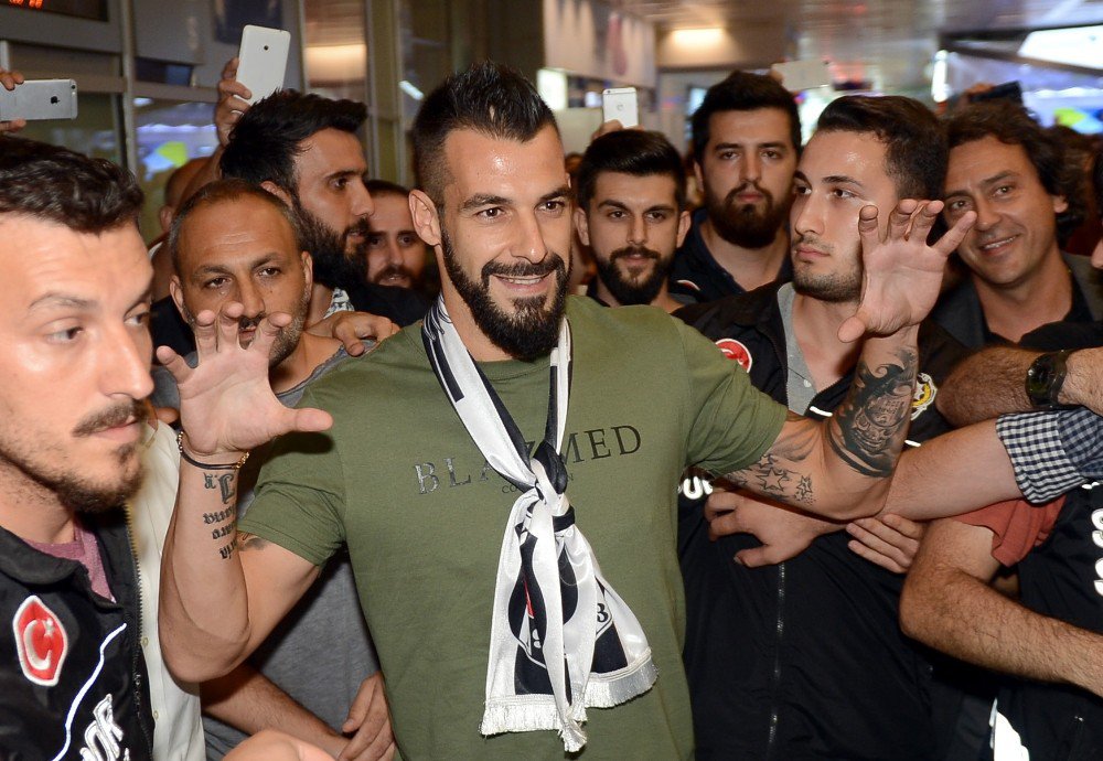 Beşiktaş’ın Yeni Transferi Negredo İstanbul’da