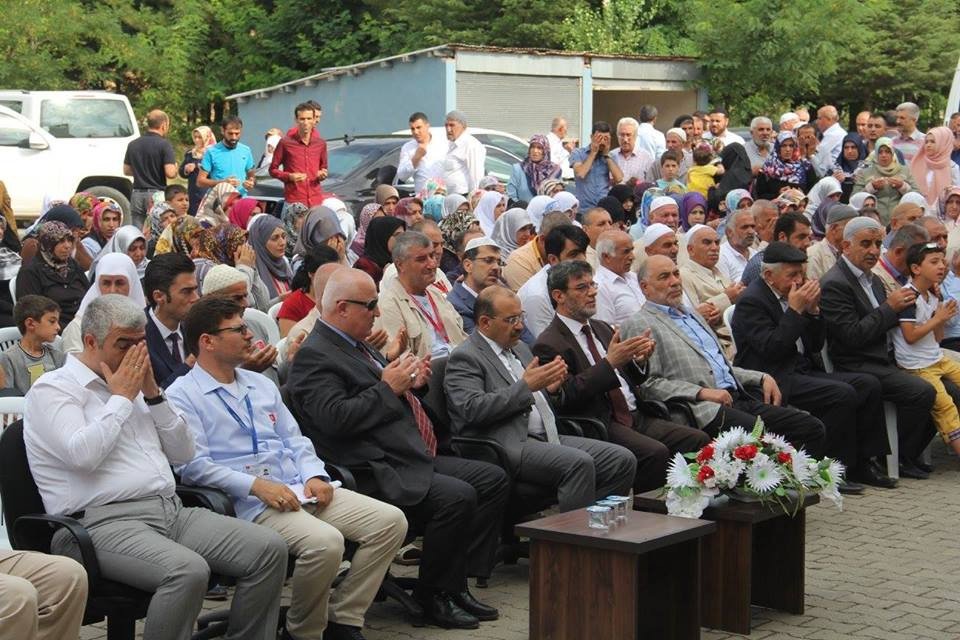 Vali Ustaoğlu Hacı Adaylarını Uğurladı