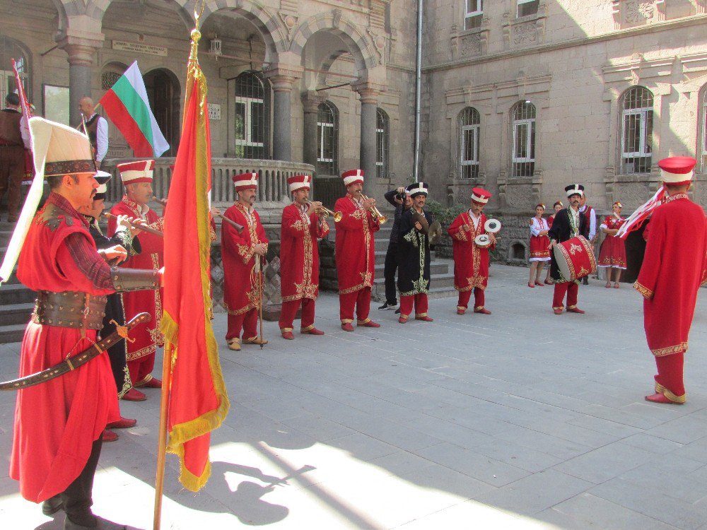 35. Uluslararası Aşık Seyrani Kültür Ve Sanat Festivali Başladı