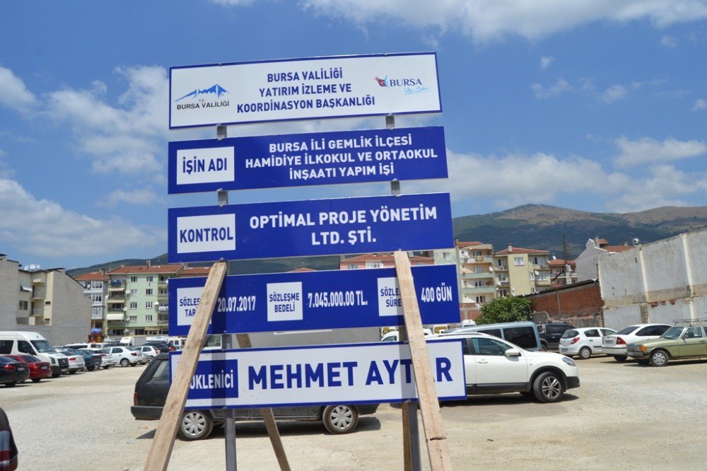 Gemlik’e İki Yeni Okul