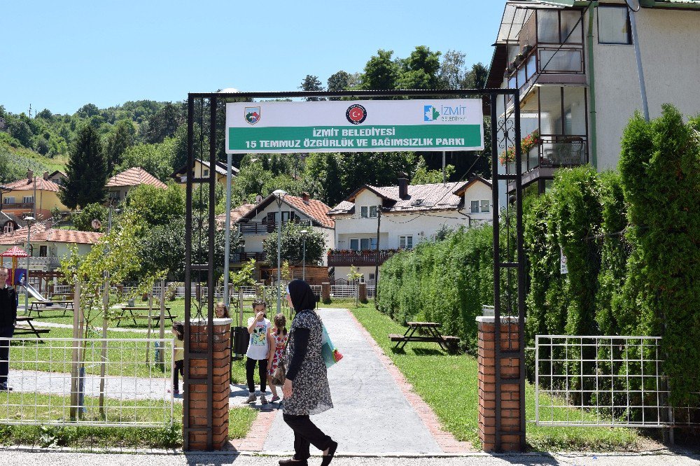 İzmit Belediyesi Travnik’e Park Yaptırdı