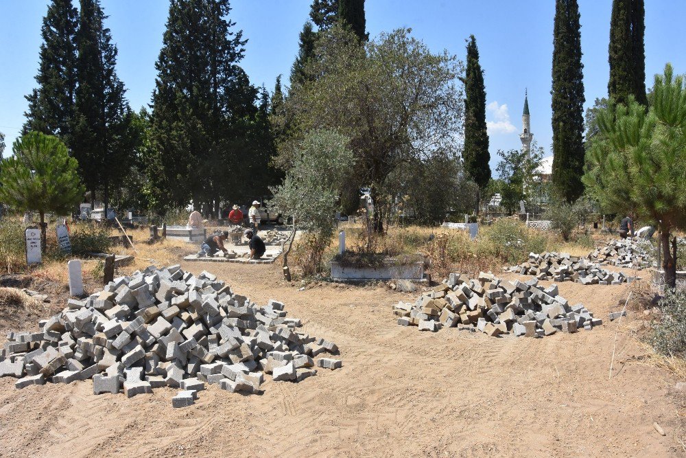 Nazilli Belediyesi, Mescitli’de Mezarlık Ve Sokaklara El Attı