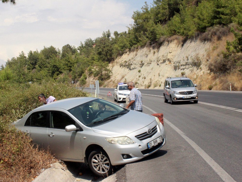 Muz Almak İsterken Aracından Oluyordu