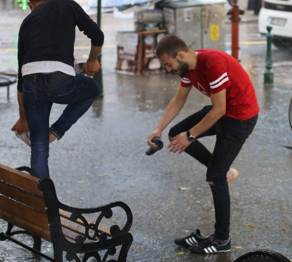 Eskişehir 10 Dakikada Yağmura Teslim Oldu