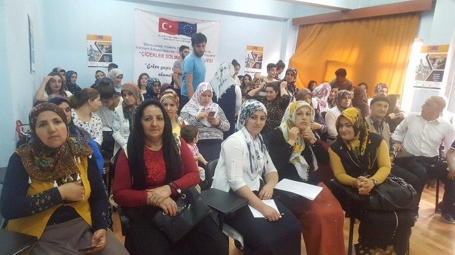 Göç Mağduru Ailelere Seminer