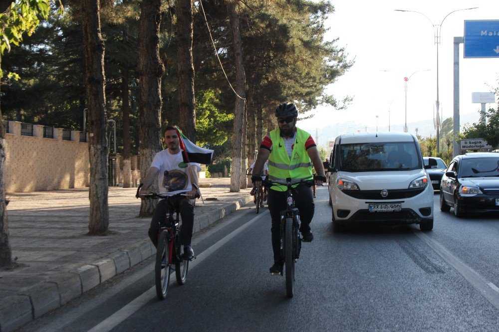 Elazığ’da Mescid-i Aksa için pedal çevirdiler