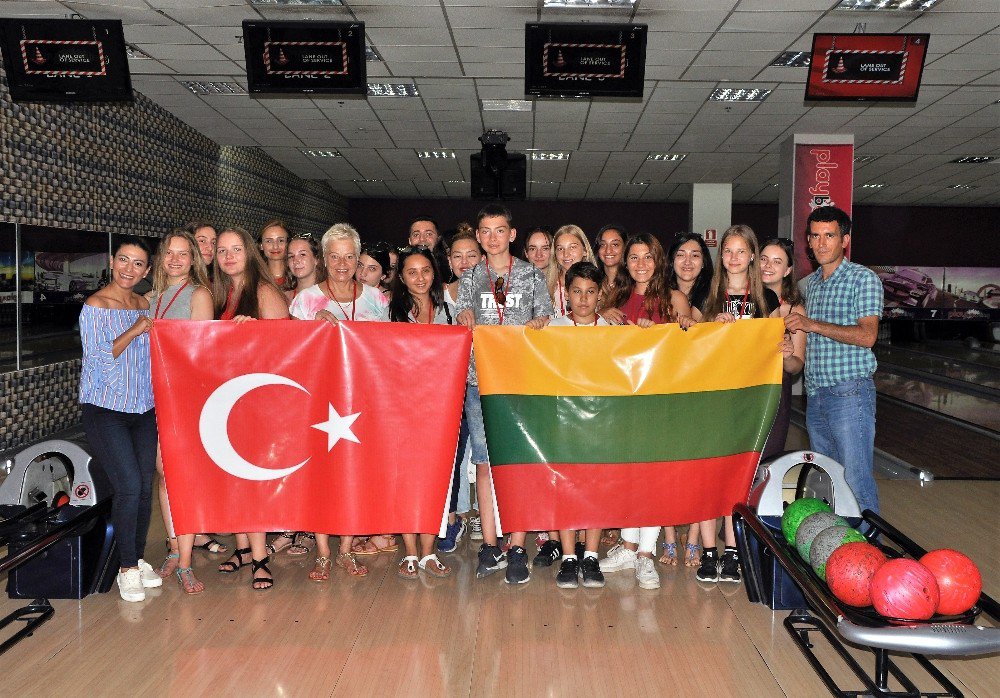 Litvanyalı Öğrenciler Mersin’de Mutlu Ayrılıyor