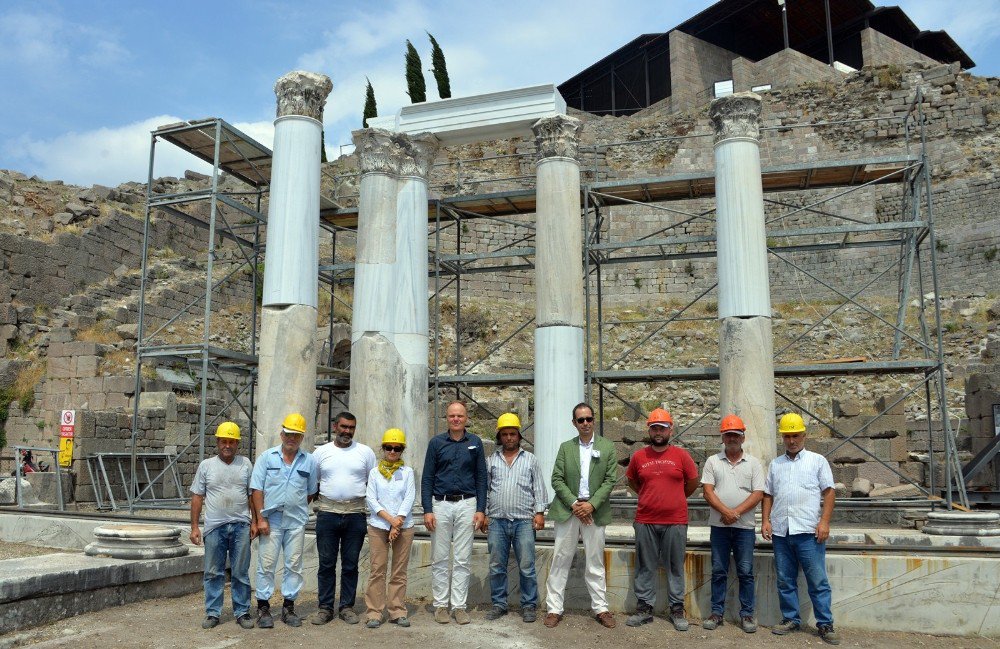 Arkeolog Bachmann ölümünün birinci yıl dönümünde Gymnasium Restorasyon Projesi Gerçekleştirilerek anıldı