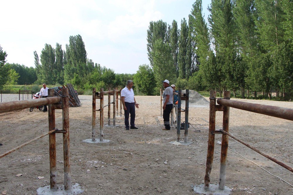 Hisarcık Belediyesi canlı hayvan pazarı hizmete girdi