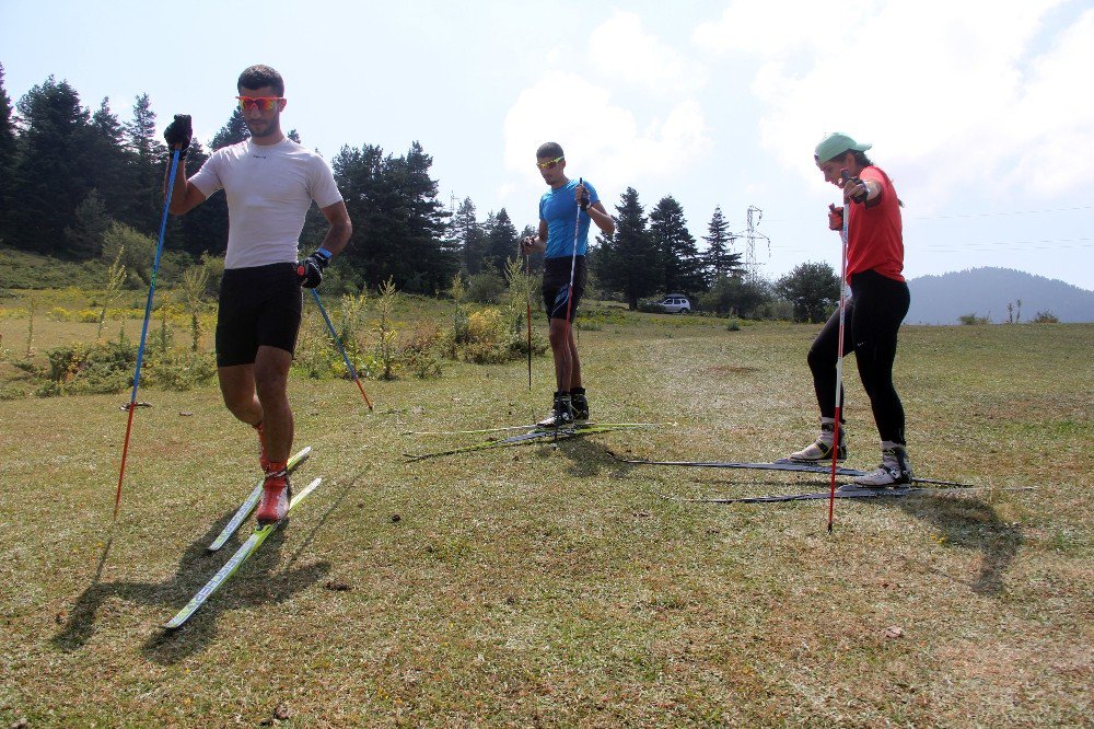 Kayaklı Koşu Milli Takımı, olimpiyatlara Bolu’da hazırlanıyor