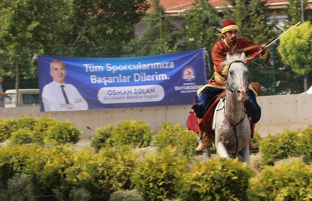 Denizli’de Atlı Okçuluk Türkiye Şampiyonası yarı finali