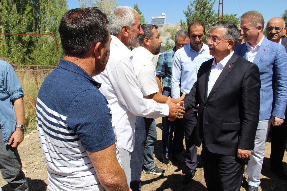 Bakan Yılmaz, Kızılırmak’ın doğduğu köye gitti