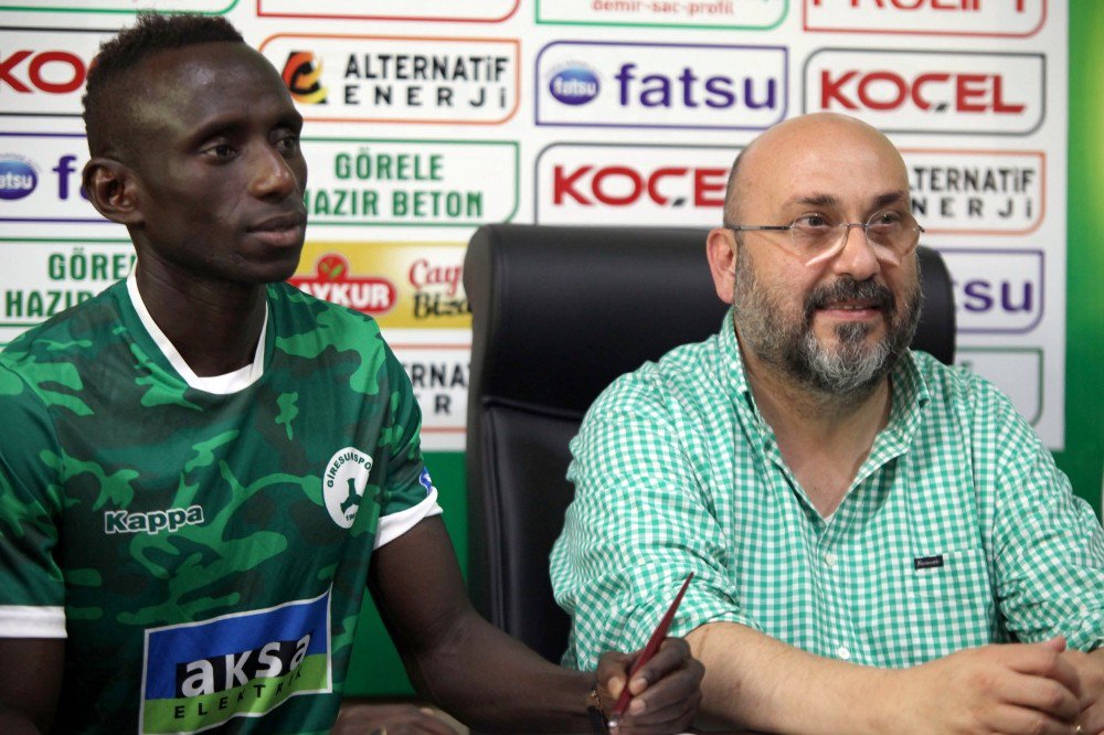 Giresunspor’da yeni transferler Dialiba ve Fevzi imzaladı