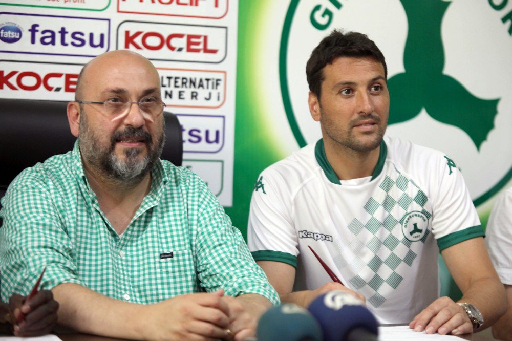 Giresunspor’da yeni transferler Dialiba ve Fevzi imzaladı