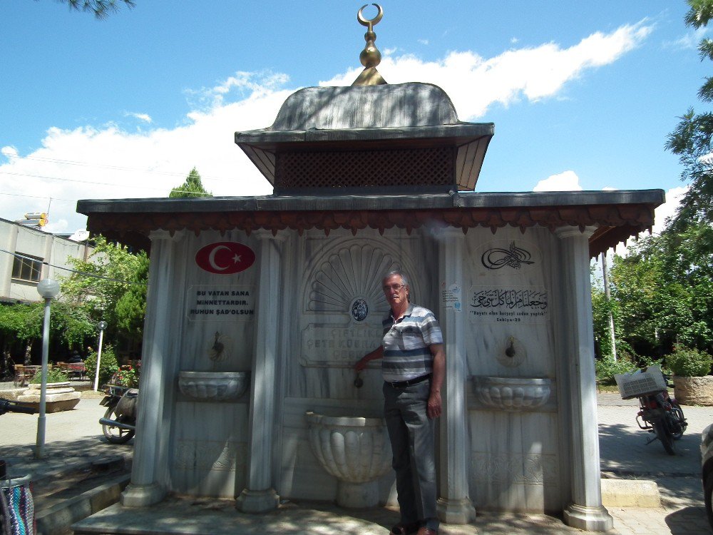 Çiftlikli Çete Kübra Efe Çeşmesi akacak suyu bekliyor