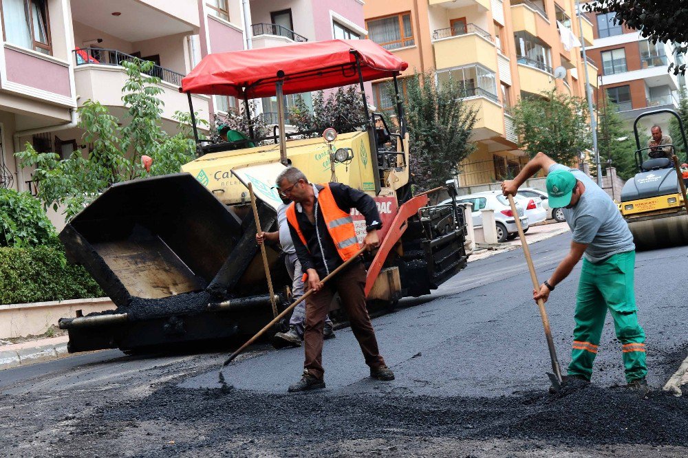 Gökkuşağı asfaltla bezendi