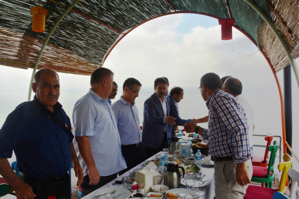 Başkan Toltar, muhtarlar ile bir araya geldi