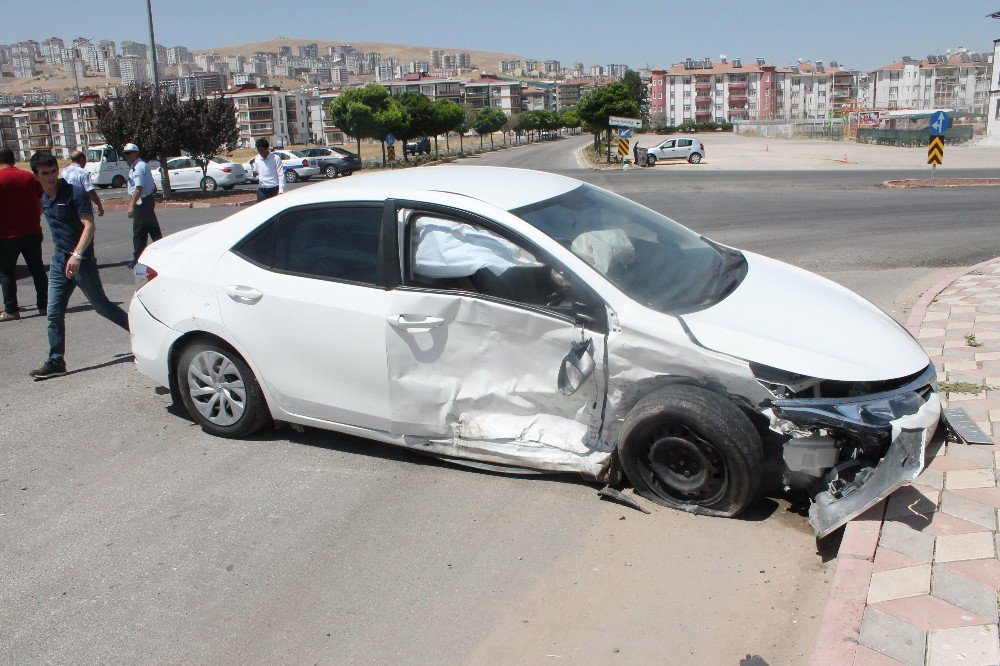 Elazığ’da trafik kazası: 4 yaralı