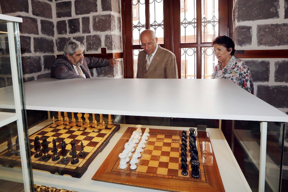 42 yıllık birikim müze oldu