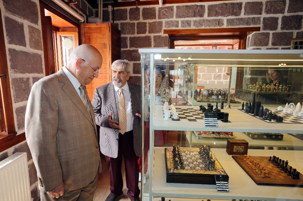 42 yıllık birikim müze oldu