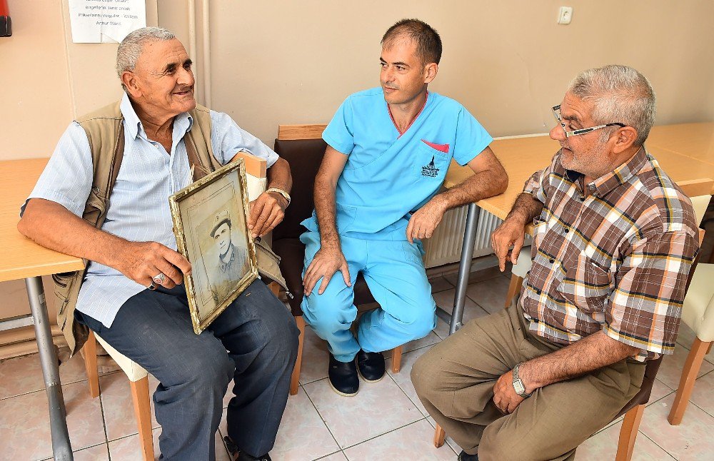 Dondurucu soğukta değil, kavurucu sıcakta da unutulmadılar