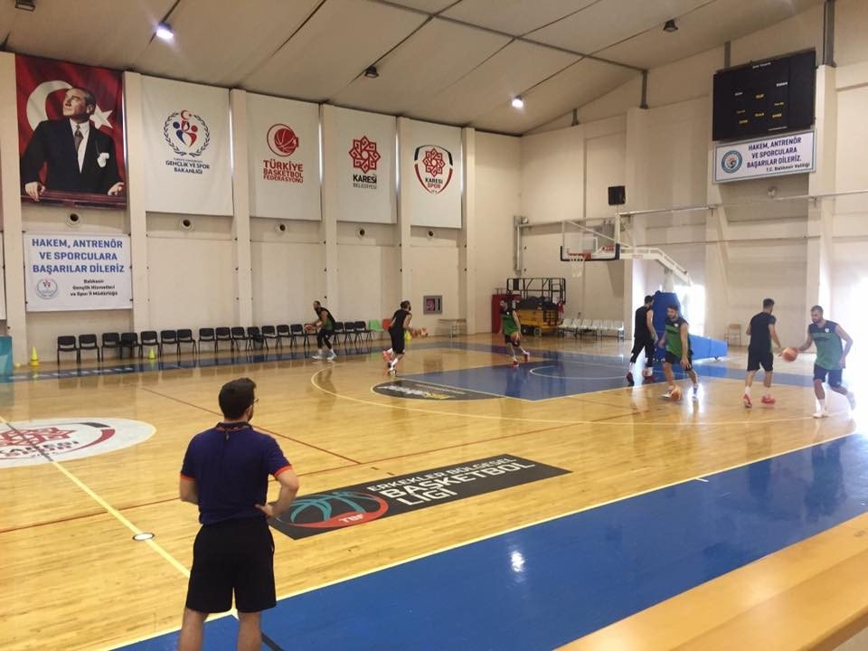 Karesispor’da hedef Tahincioğlu Süper Lig