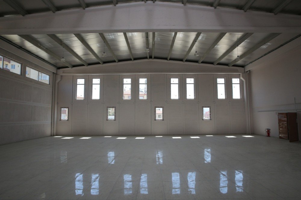 Çeçenistan Parkına prefabrik çok amaçlı tesis inşa ediliyor