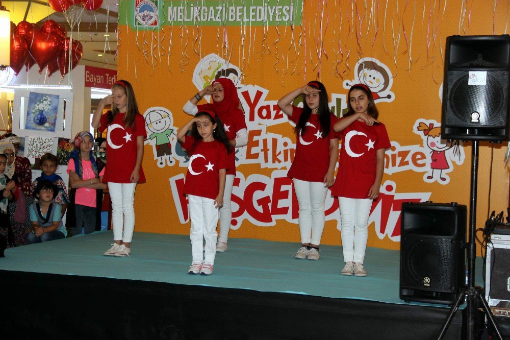 Melikgazi Belediyesi Yaz Okulu Sergisi Meysu Outlet’te açıldı