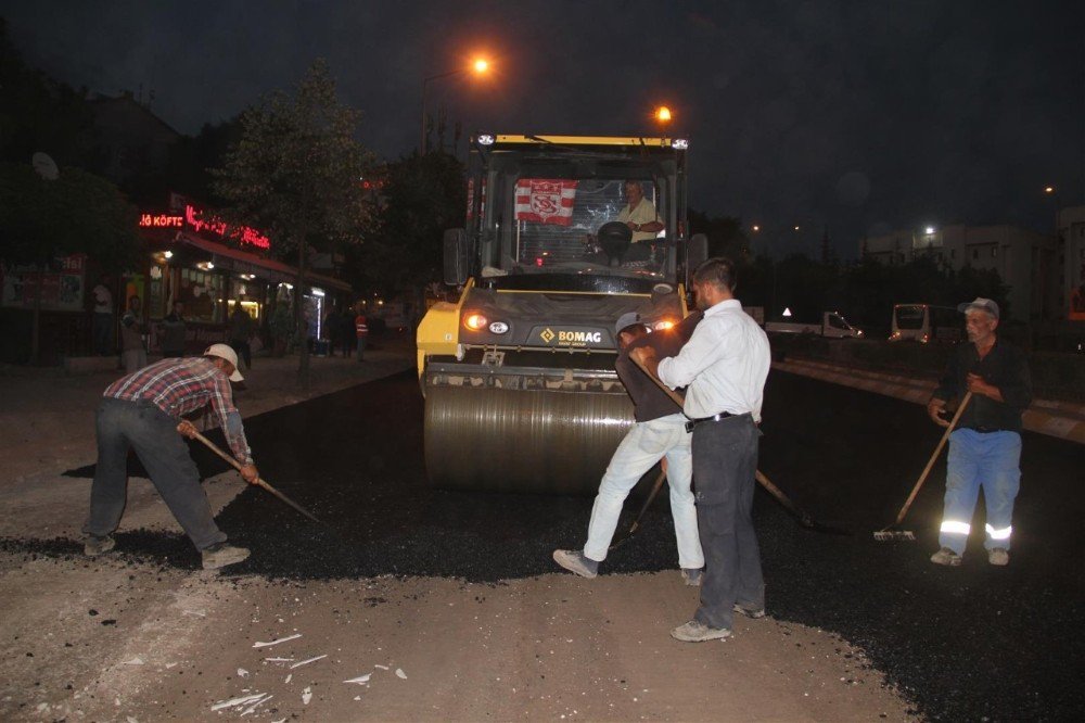 Nevşehir’de ana yollar sıcak asfaltla kaplanıyor