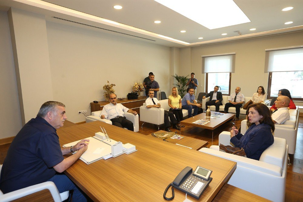 Başkan Toçoğlu, AKOM’da Kültür ve Turizm Bakanlığı uzmanlarını ağırladı