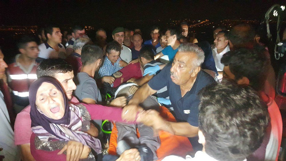 Çıktığı direkte akıma kapılan şahıs hayatını kaybetti