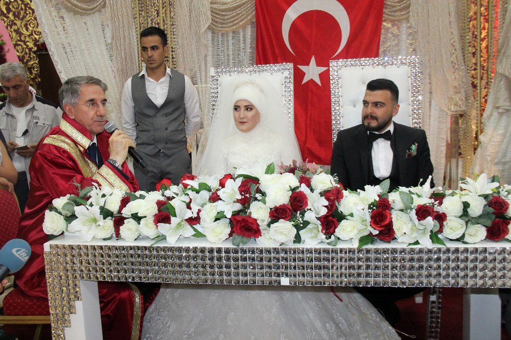 Kahraman şehidin kardeşine anlamlı jest