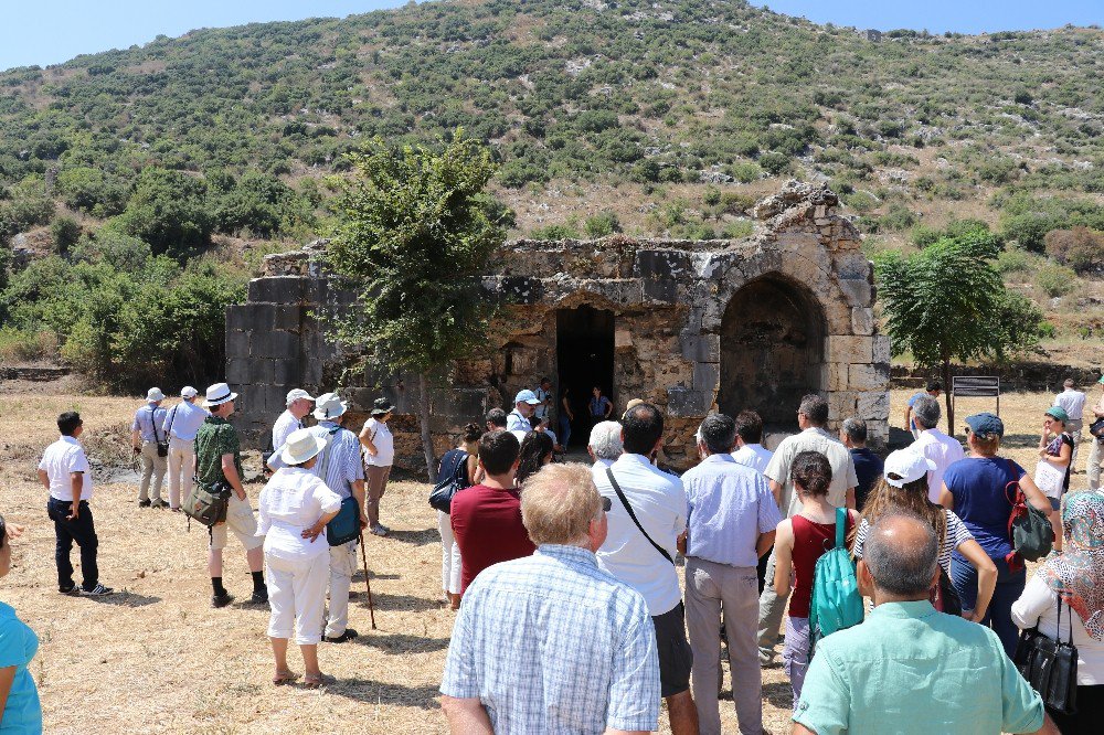 Roma İmparatoru Marcus Ulpius Traianus Kolokyumu