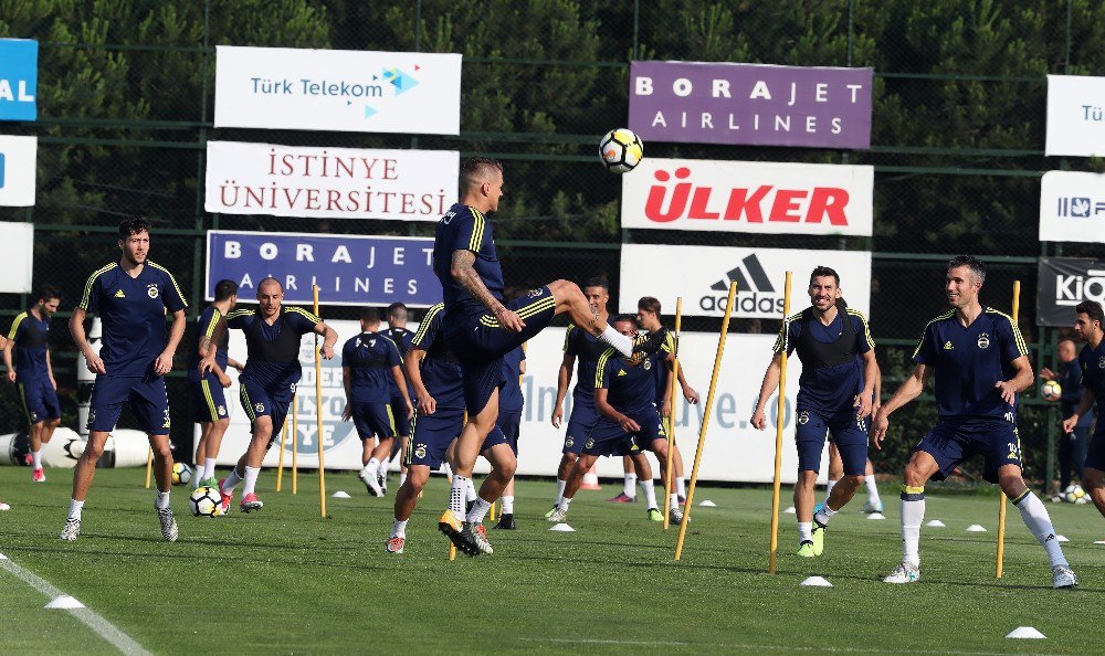 Fenerbahçe, Göztepe hazırlıklarına başladı