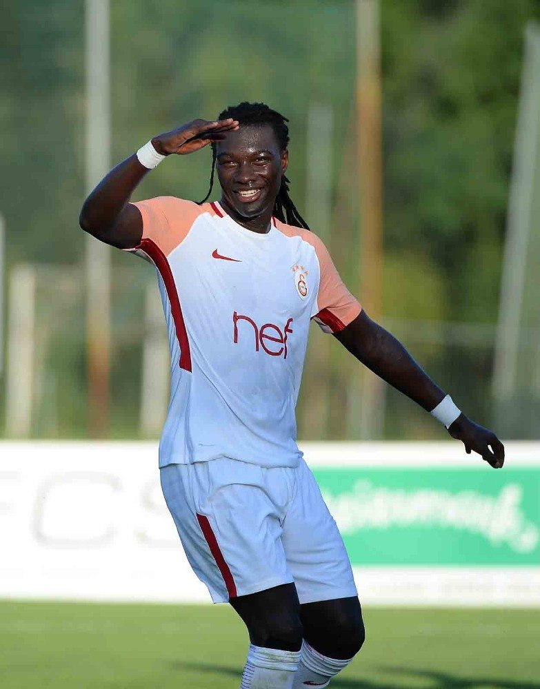 Bafetimbi Gomis: "Tek hedefimiz şampiyonluk"