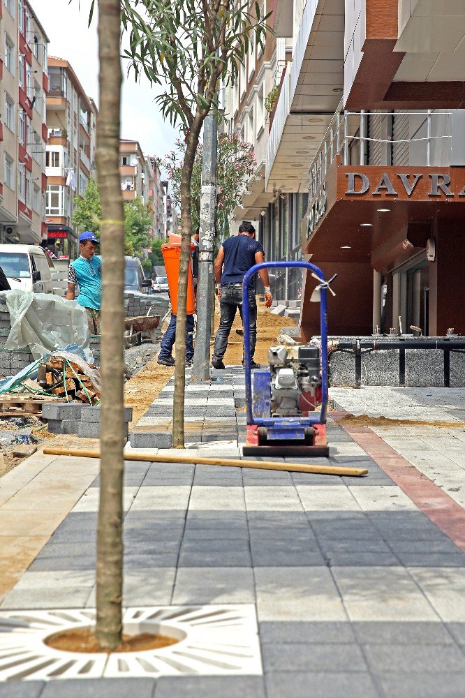 Güngören’de yol yapım çalışmaları aralıksız sürüyor