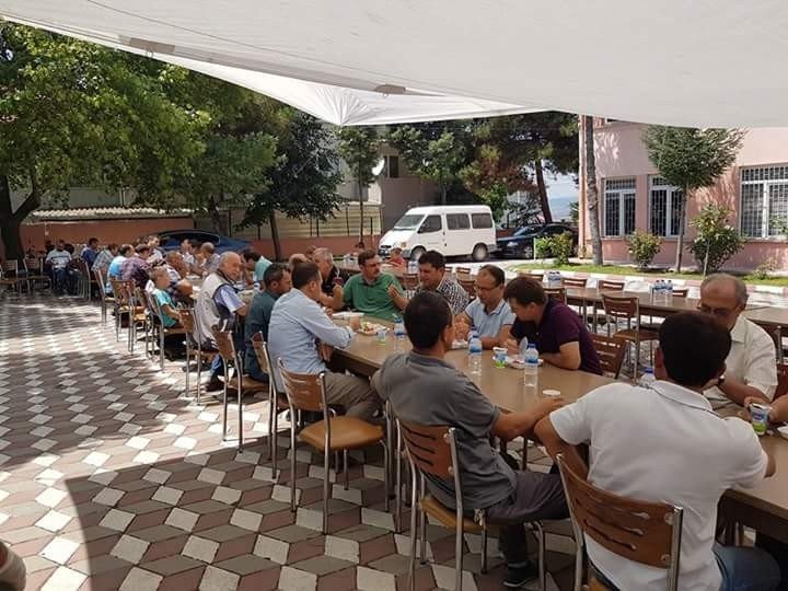 İvrindi İmam Hatip Lisesi mezunları bir araya geldi