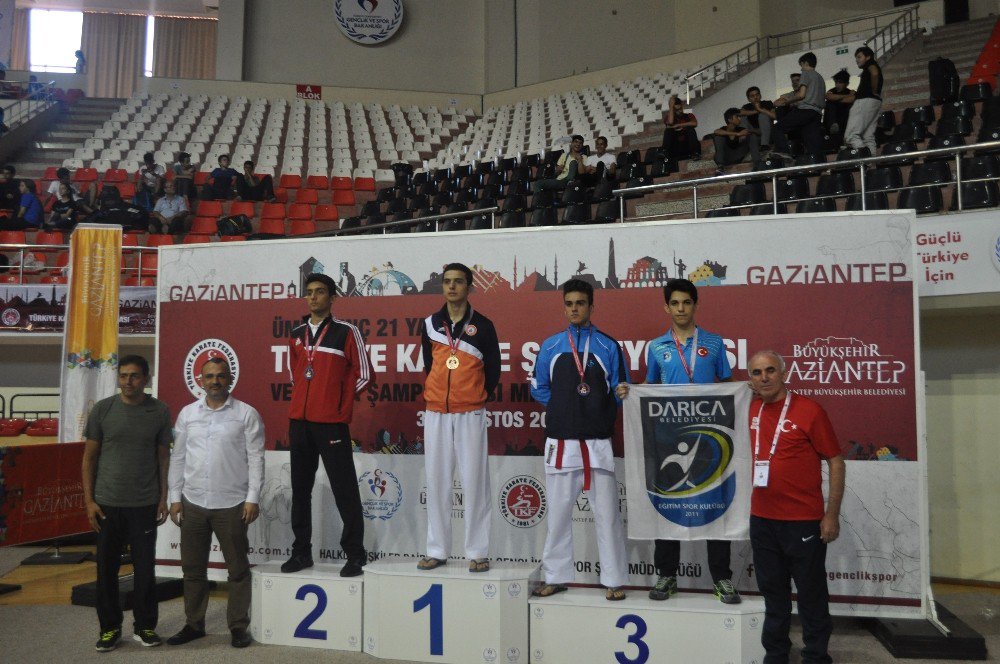 Darıcalı sporcular Gaziantep’ten 5 madalya ile döndü