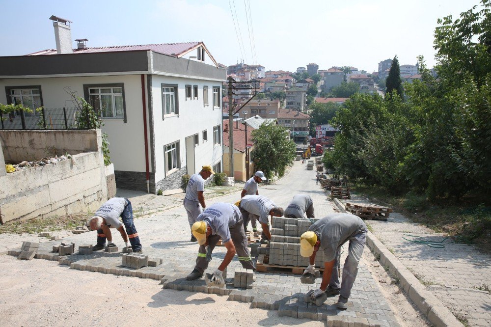 Bağlık Caddesi kilitli parke ile yenileniyor