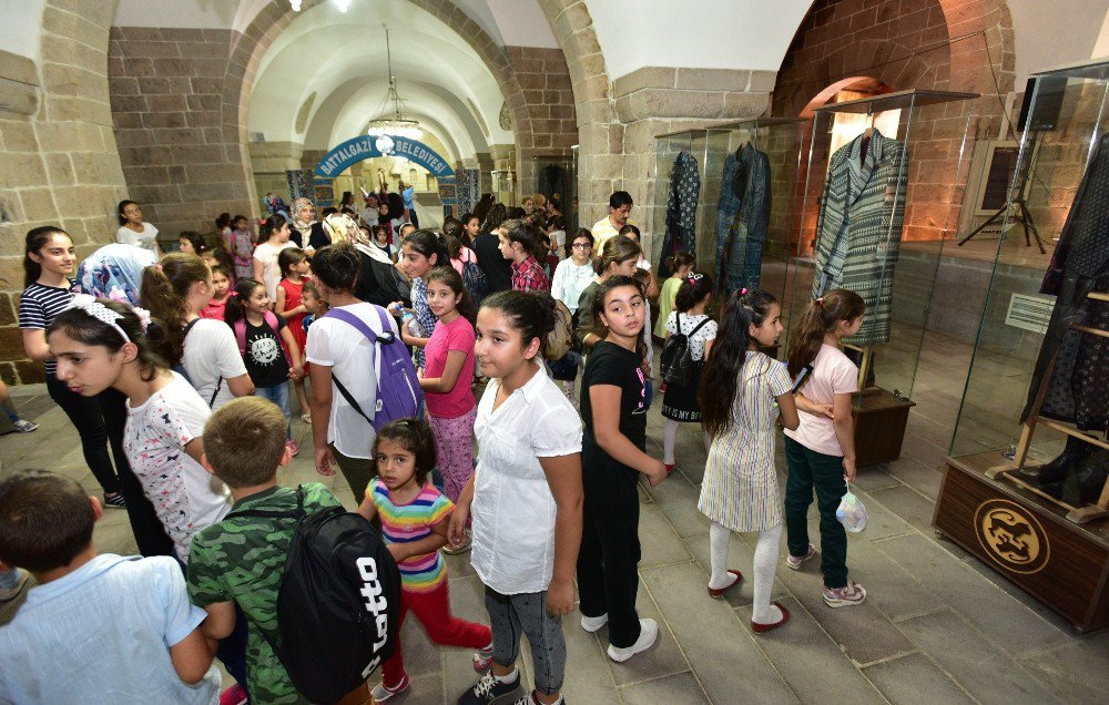 Battalgazi’deki kültürel varlıklar yoğun ilgi görüyor