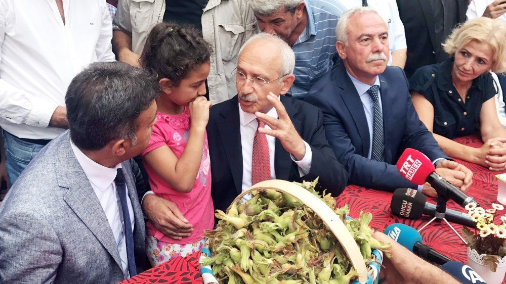 Kılıçdaroğlu: "Kavgayı bırakalım, köylünün fındığına bakalım"