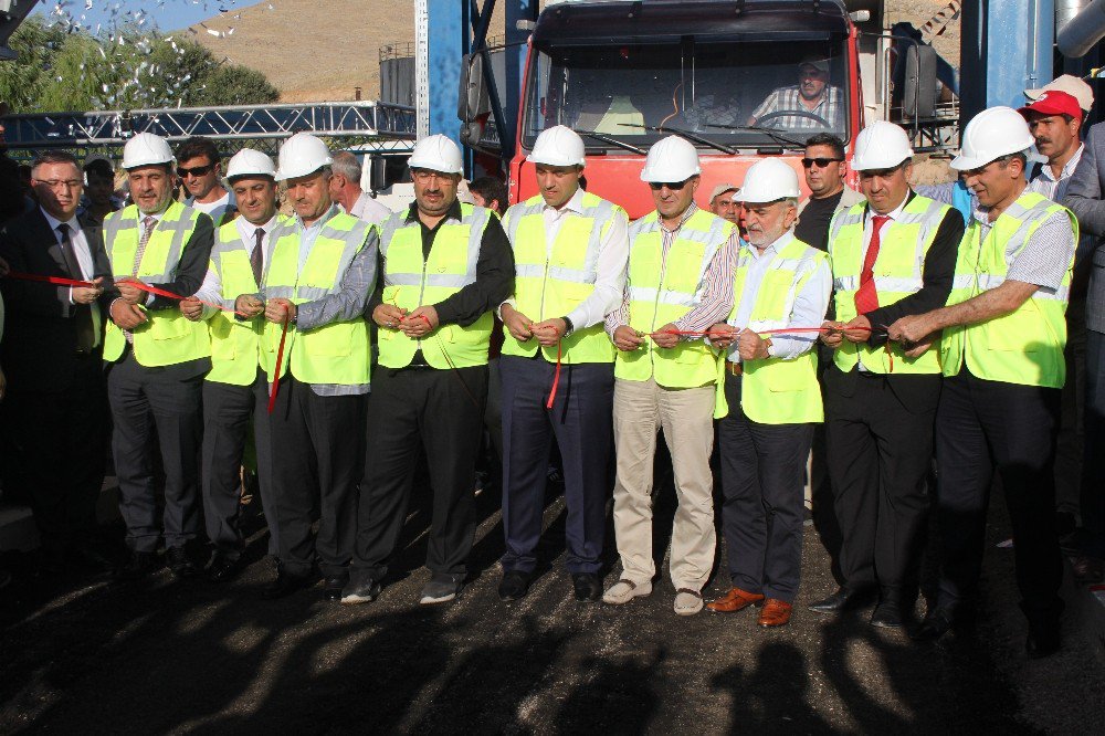 Elazığ’da asfalt ve parke tesisleri hizmete girdi