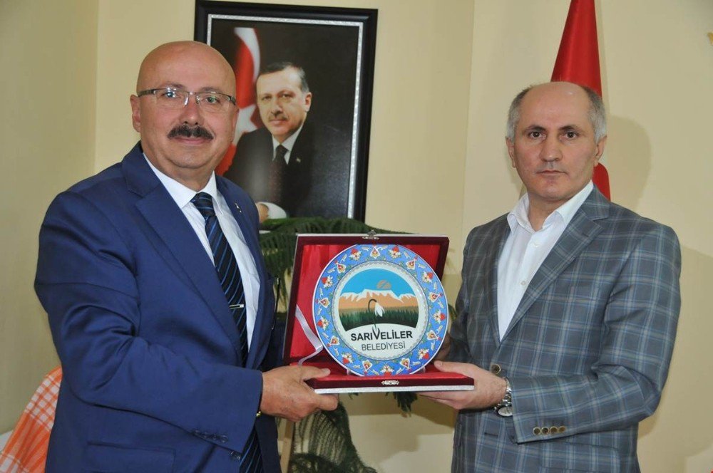 Vali Meral, Sarıveliler Belediye Başkanı Samur’u ziyaret etti