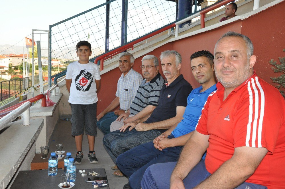 Sandıklıspor yeni sezon hazırlıklarına başladı