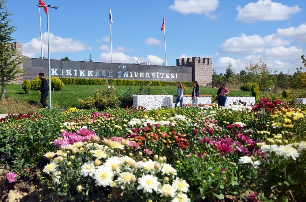 Kırıkkale Üniversitesinde kayıt heyecanı