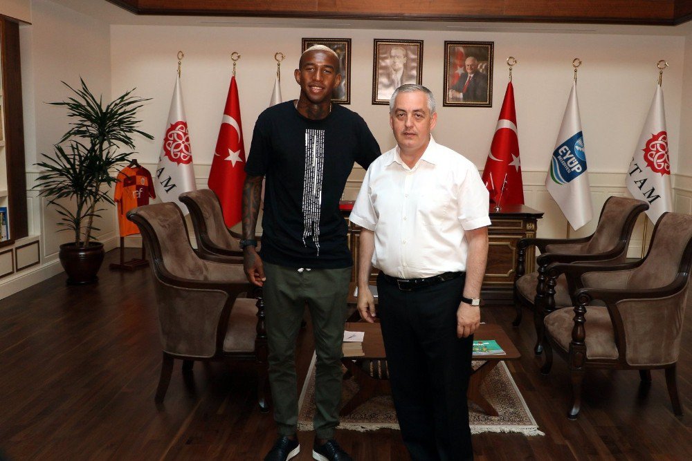 Talisca Eyüp Belediyesi’yle anlaştı