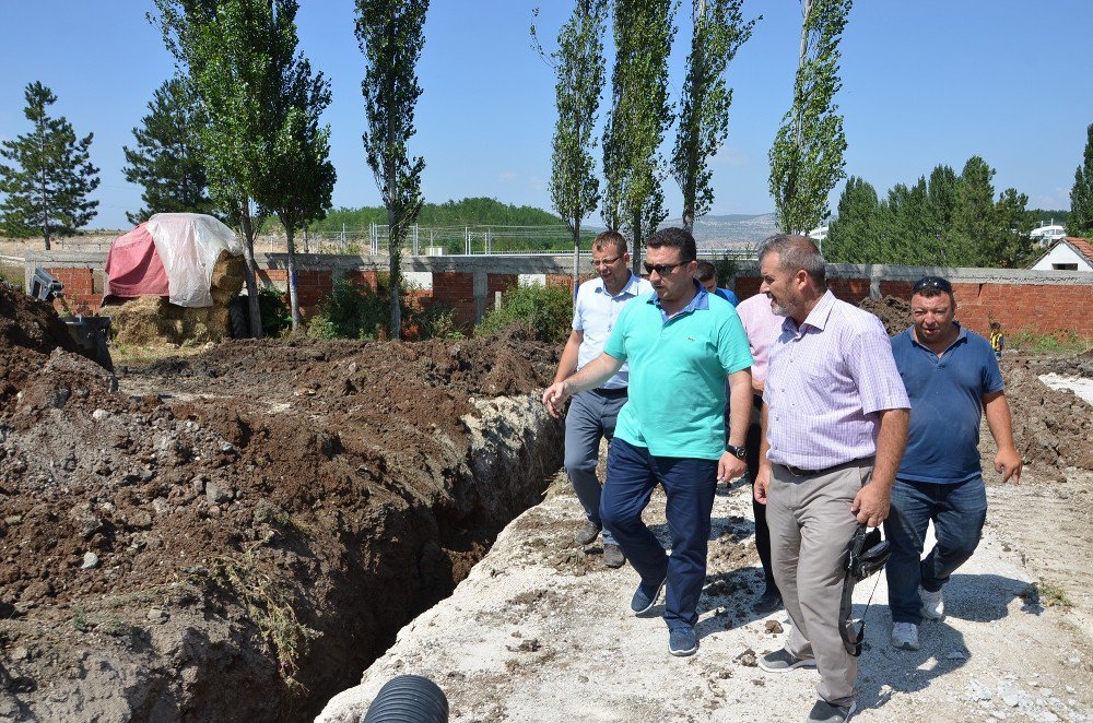 Başkan Bakıcı, İçköy Mevkii’nde başlatılan alt yapı çalışmalarını inceledi