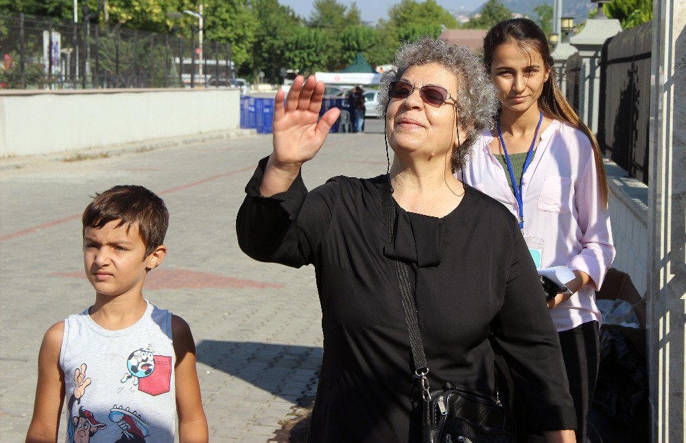 Şehit polis Nedip Cengiz Eker’in annesi Güzel Eker: "İdamlarını istiyorum"