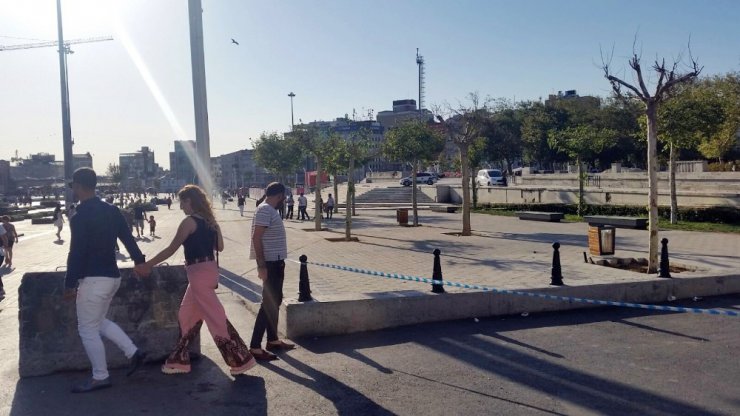 Taksim’de şüpheli çanta alarmı