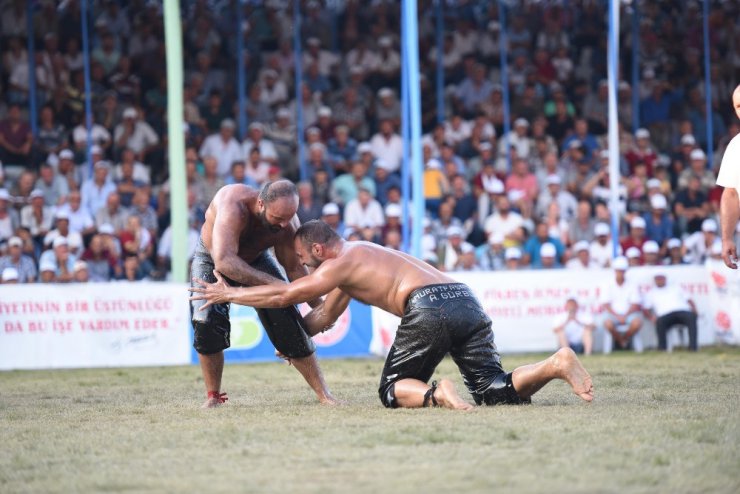 Kurtdereli’de, altın kemer Orhan Okulu’nun